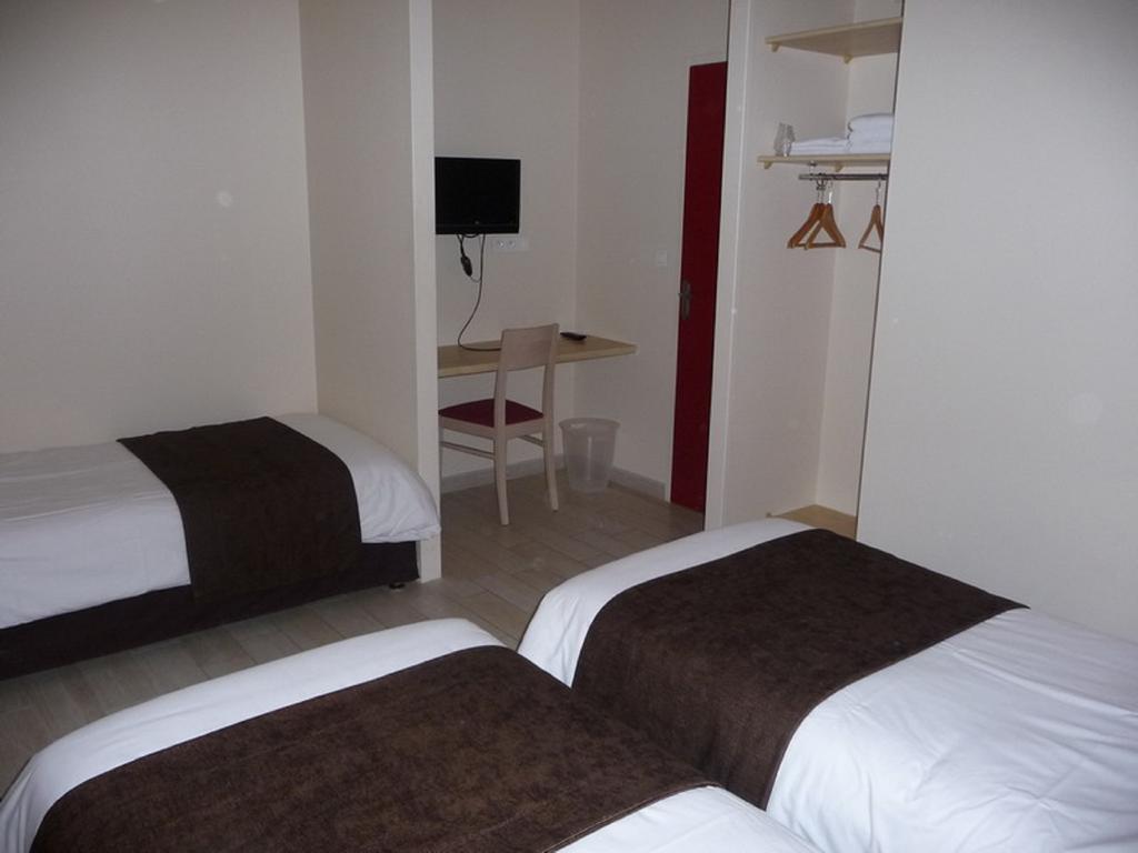 La Godiniere Hotel Cholet Kültér fotó