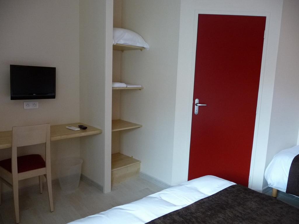 La Godiniere Hotel Cholet Kültér fotó