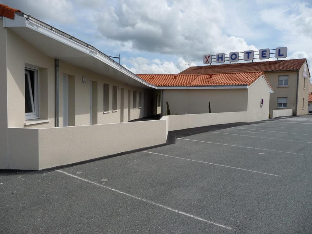 La Godiniere Hotel Cholet Kültér fotó