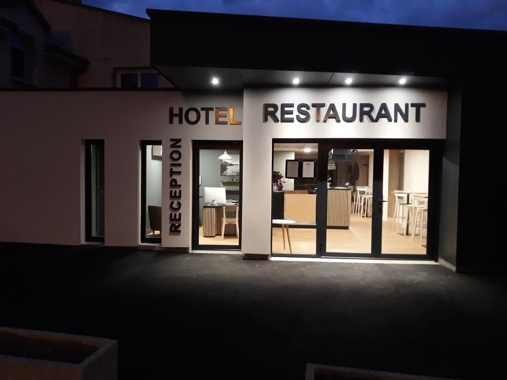 La Godiniere Hotel Cholet Kültér fotó
